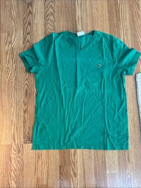 Lacoste Men's V-Neck Tee in Emerald Green